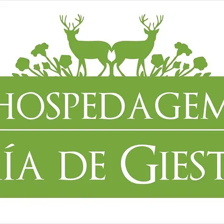 ゲストハウス Hospedagem Baia De Giestas